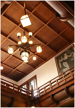 写真：奈良ホテルの天井