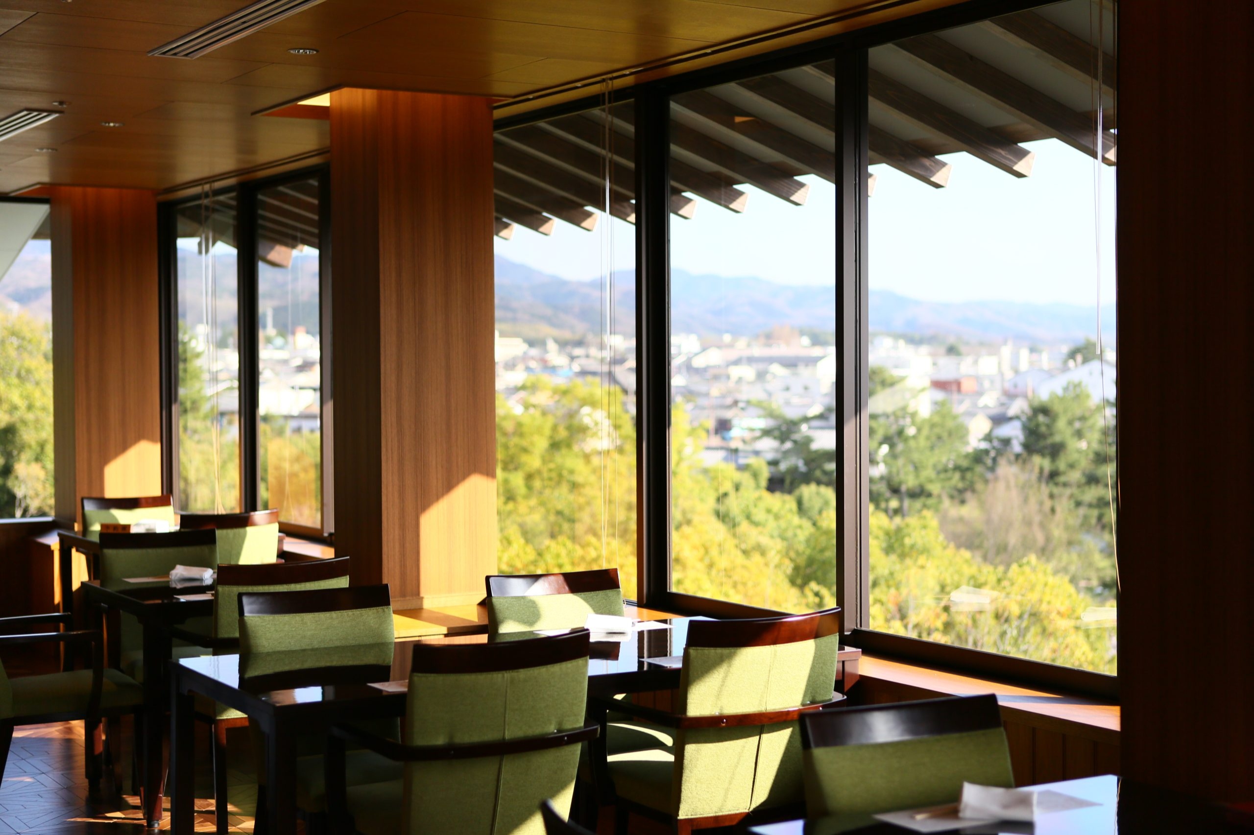 イメージ画像:大和の山々を見渡すパノラマビュー