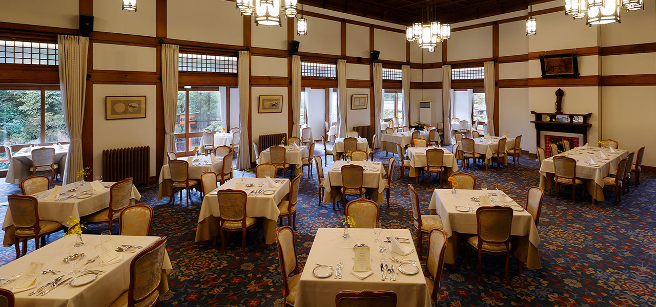 Photo: Main Dining Room 
