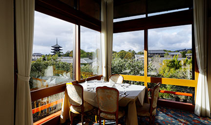 Photo:Main Dining Room 