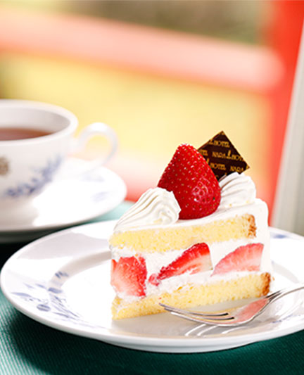 Photo: Cake at the Tea Lounge