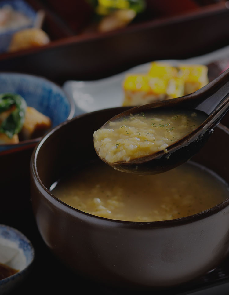 写真：朝食一例