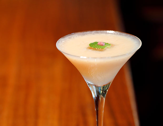 写真：「ザ・バー」のカクテル（イメージ）