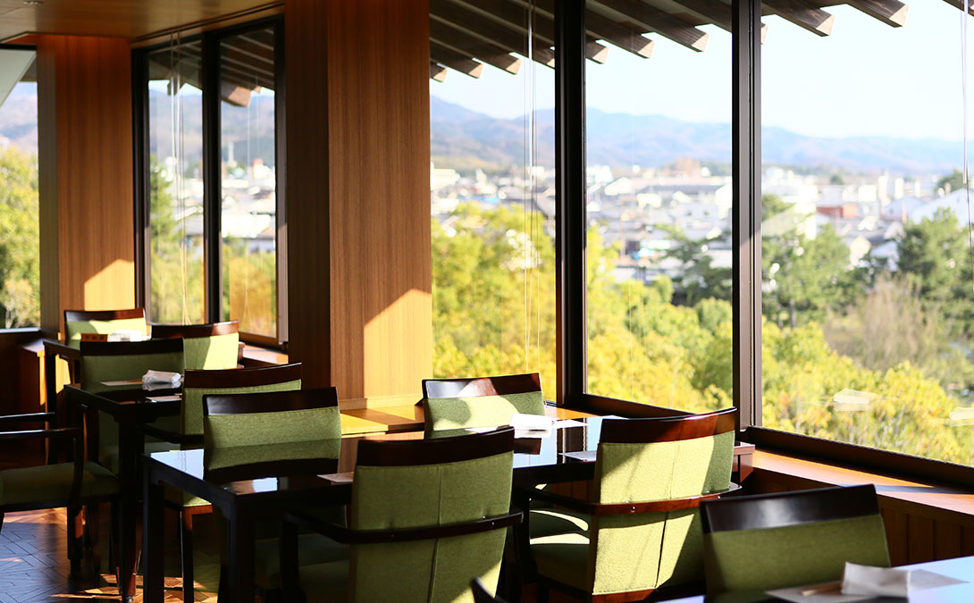 写真：日本料理「花菊」