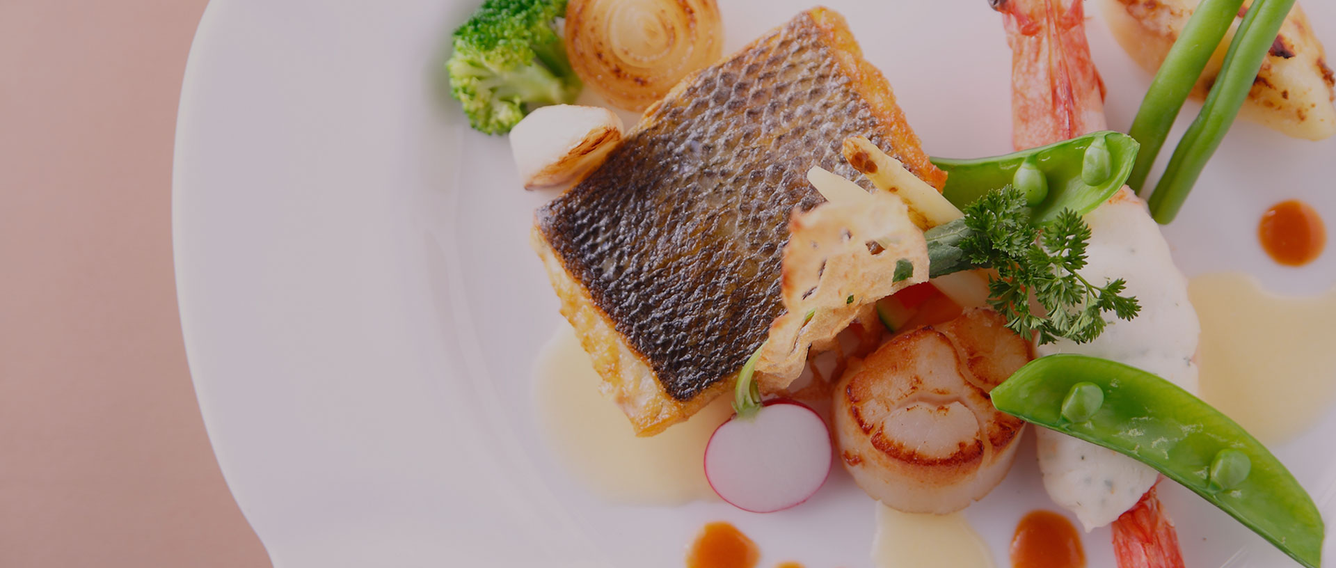 写真:バー「ザ・バー」